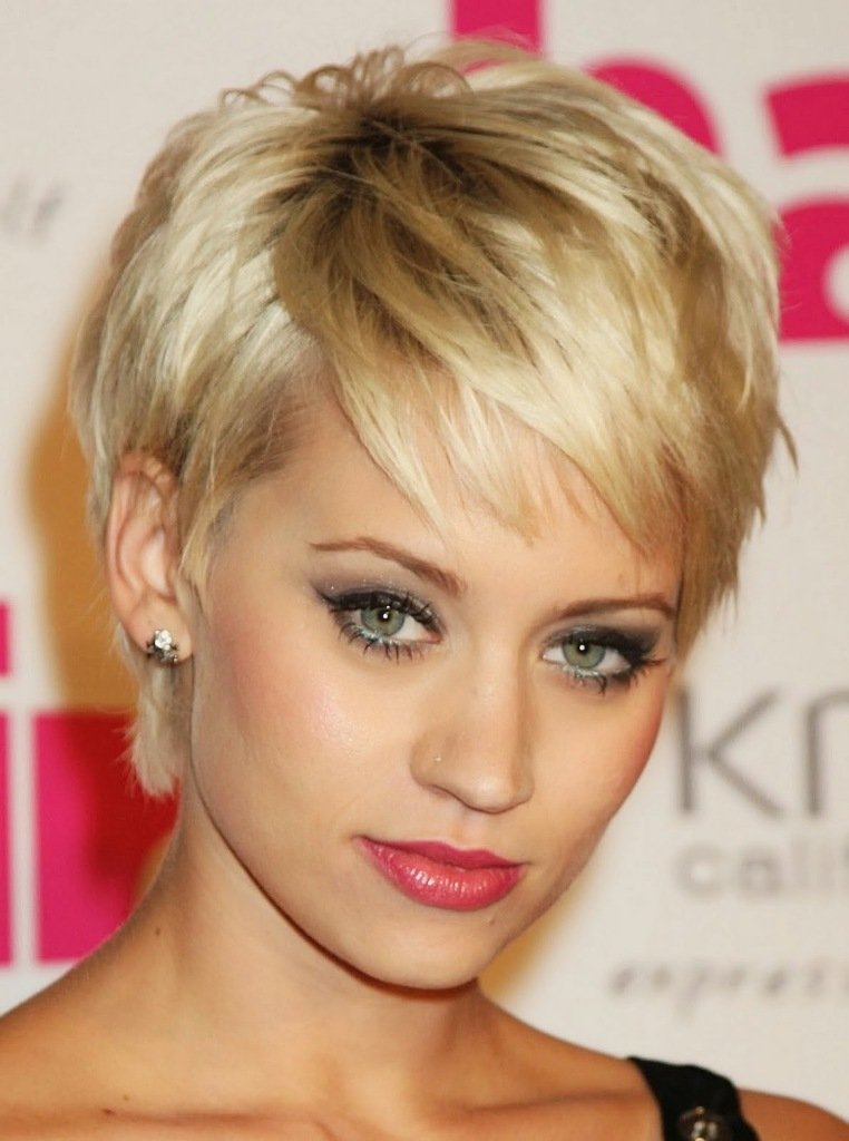 The Best 33 Short Hairstyles For Fine Hair - SuperHit Ideas