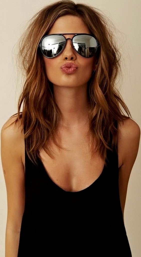 Top 30 Medium Length Layered Hairstyles Perfect For Lack ...