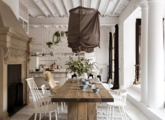 Home Renovation: Scandinavian Design Apartment with White Exposed Brick Wall