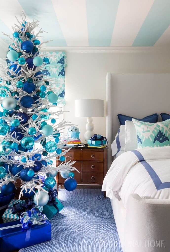 25 Christmas Bedroom Decoration Ideas To Inspire You