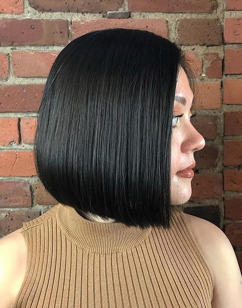 25 Gorgeous Graduated Bob Haircuts For Women Of All Ages