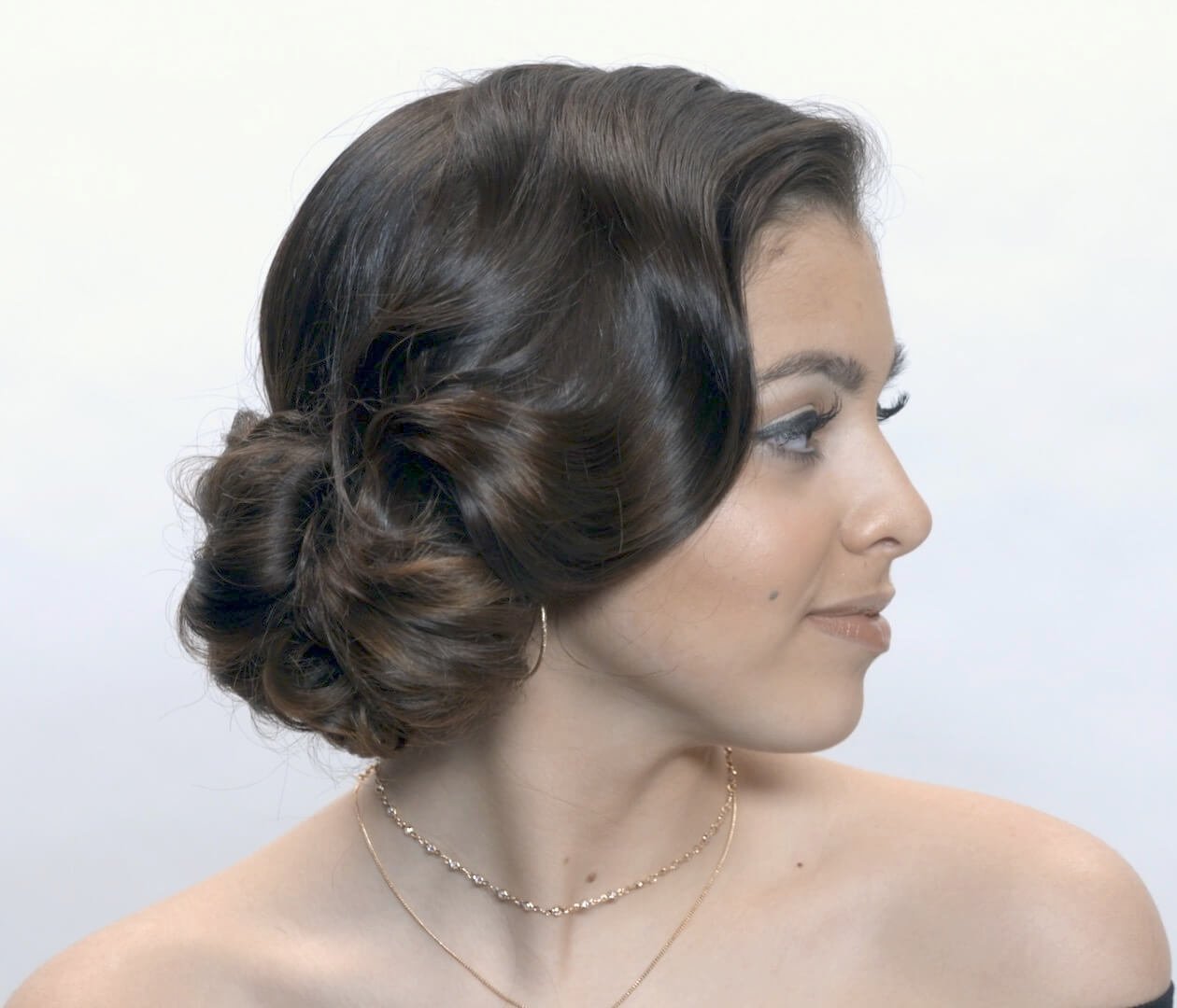 20 Curly Hairstyles For Prom Get Ready For Your Prom Night