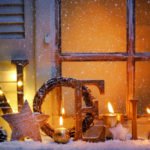 Glamorous Outdoor Window Decor