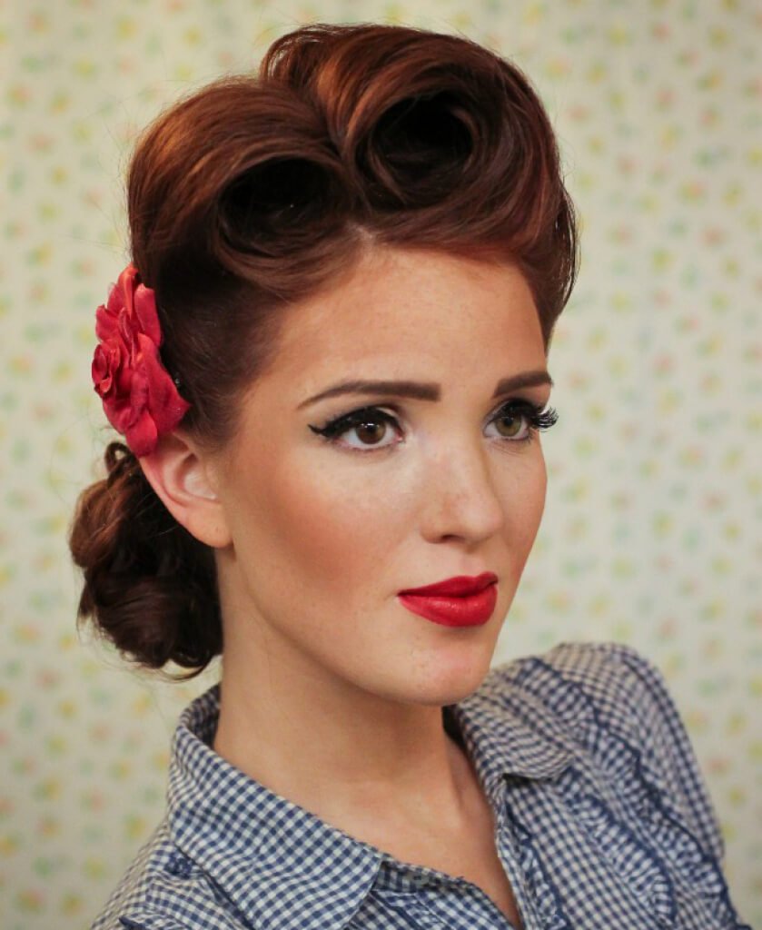 These 15 Long Hairstyles Look Especially Stunning on Women Over 50