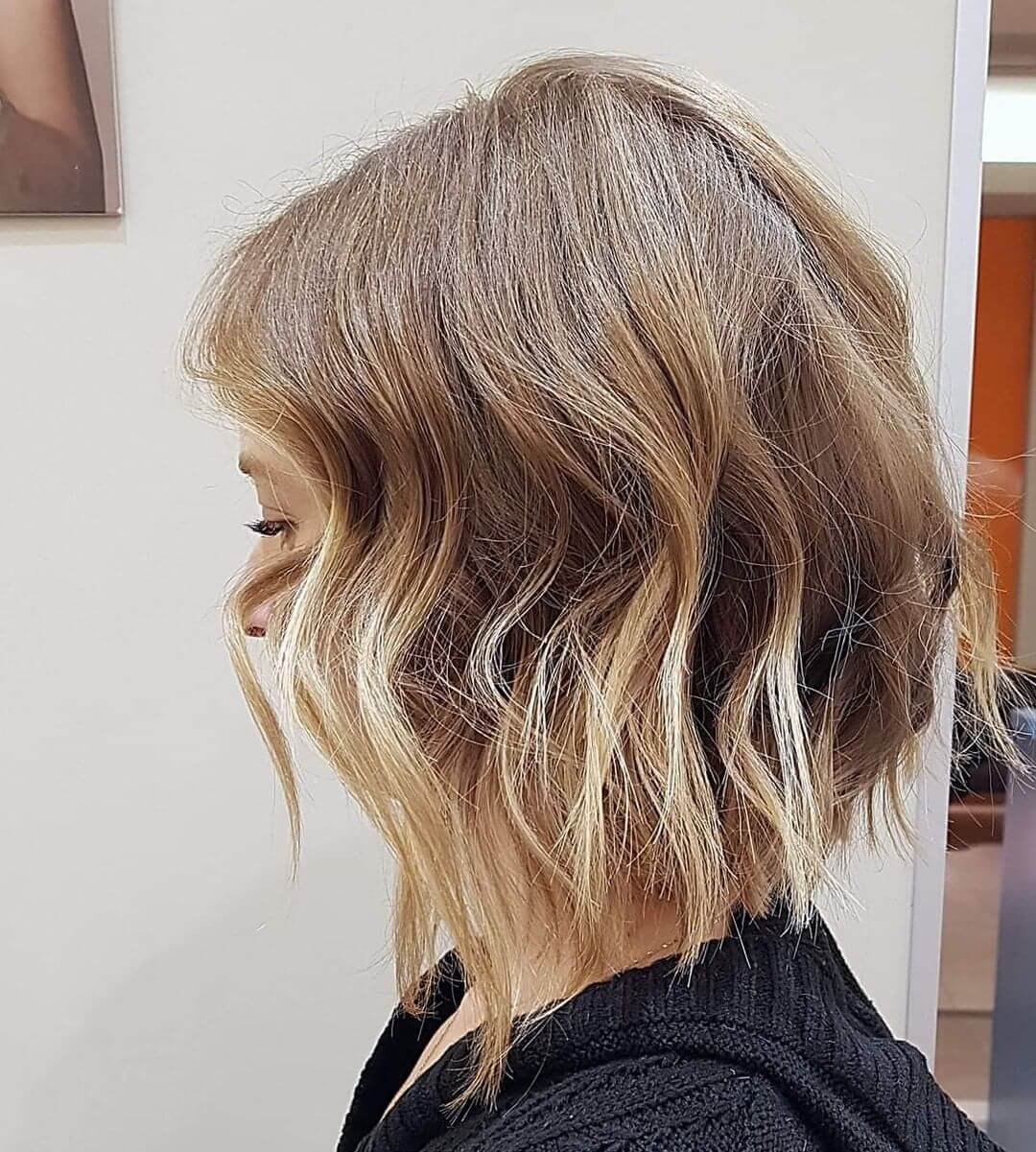 25 Trending Medium Bob Haircuts And Hairstyles