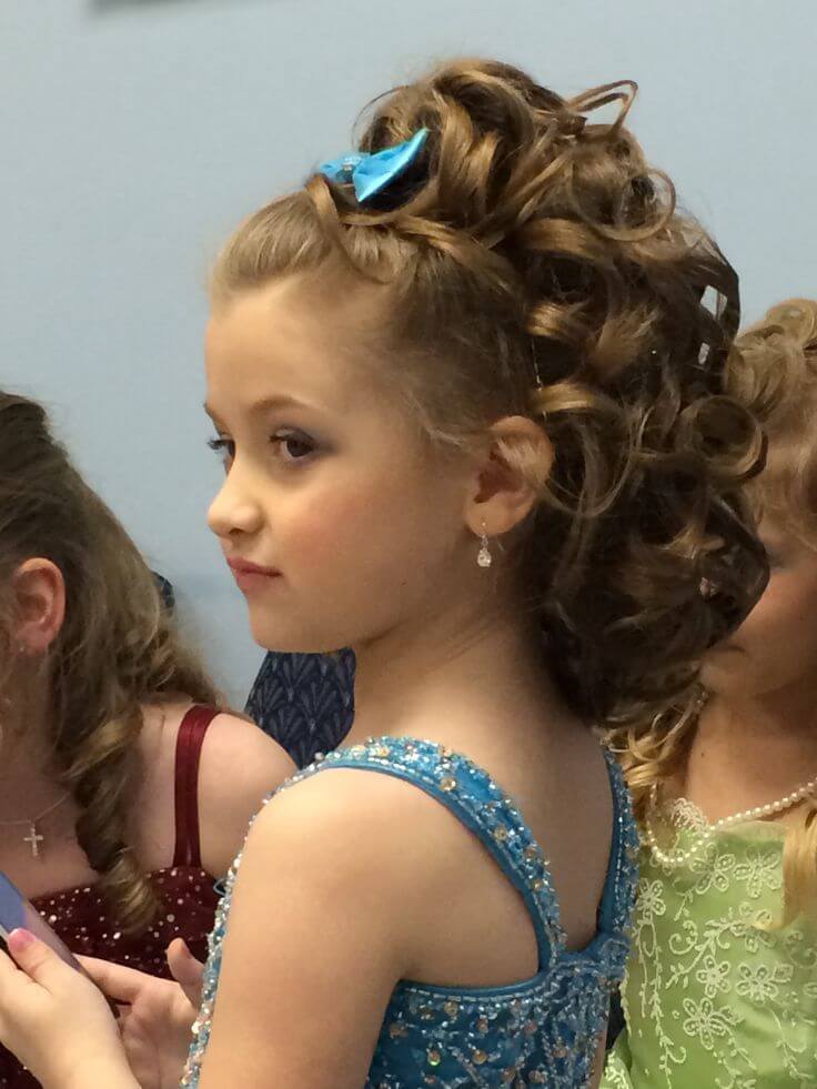 25 Beautiful Hairstyles For Little Girls