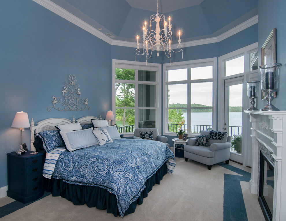 21 vibrant yet serene bedroom design in blue hues