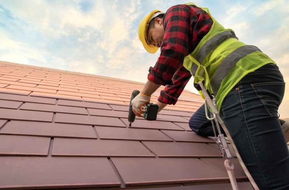 repair your roof with professional service