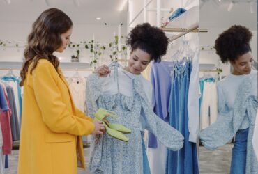 Shopping In Store Vs Online 1